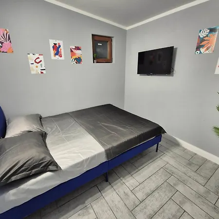 Apartment 2 Bedrooms Business And Travel Lounge Craiova