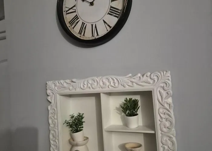 2 Bedrooms Business And Travel Lounge Craiova